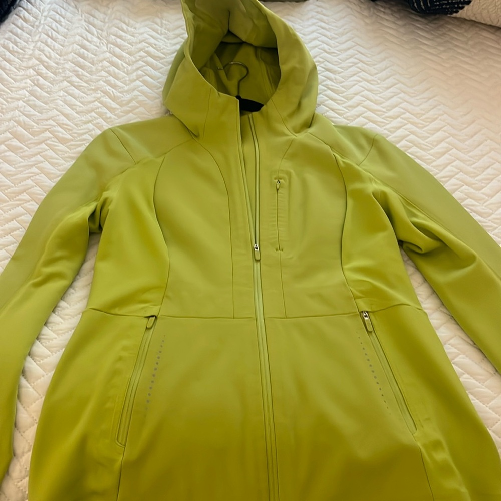 Lululemon Cross Chill Jacket (size 10)